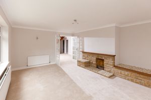 Sitting Room- click for photo gallery